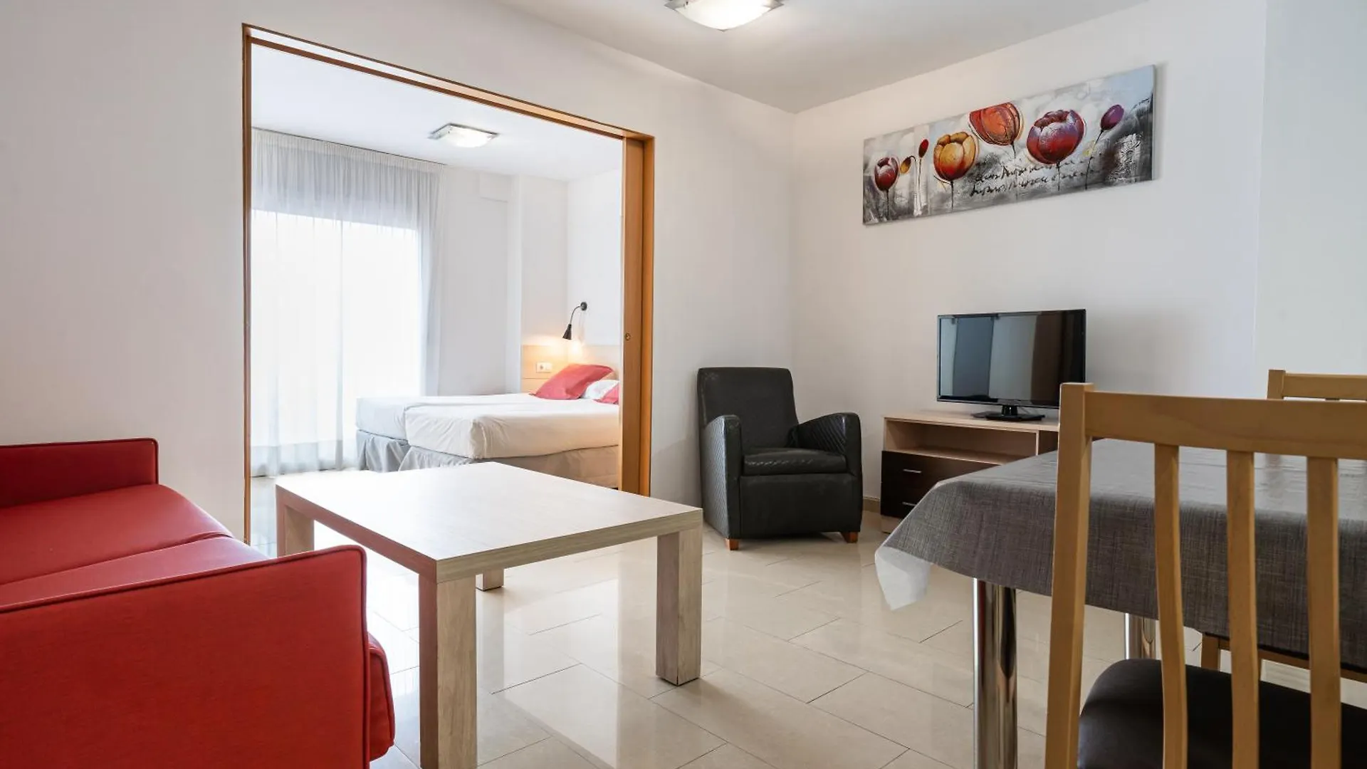 Neptuno Apartments Calella 0*,