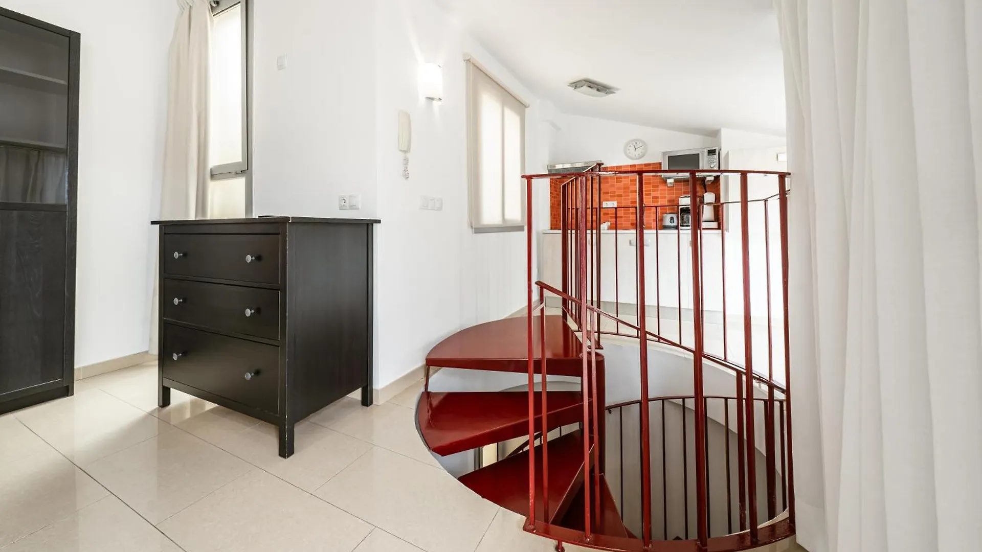Neptuno Apartments Calella