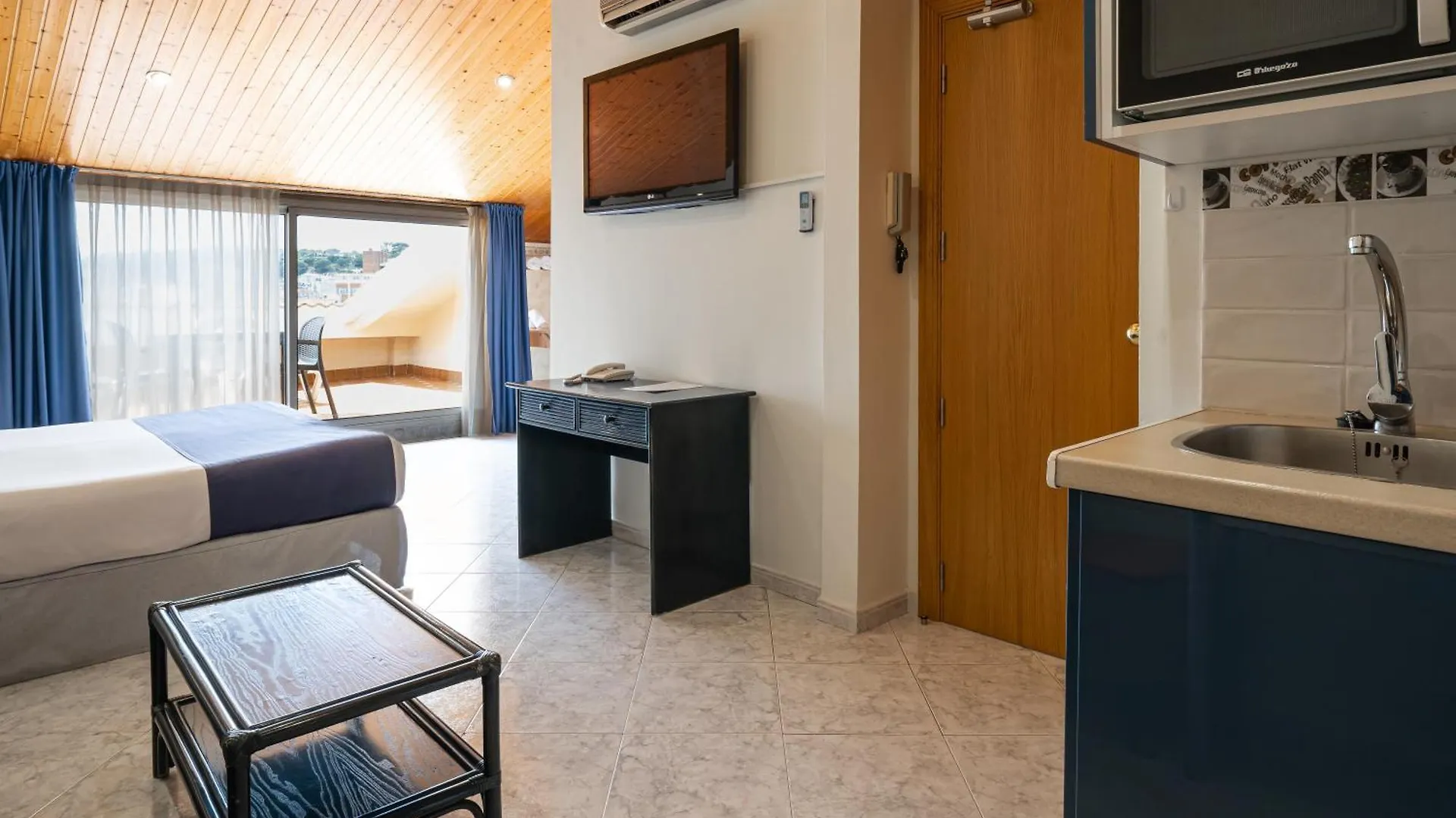 Neptuno Apartments Calella Spain