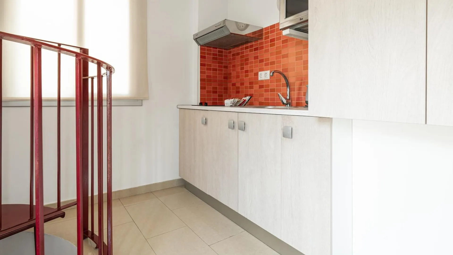 Neptuno Apartments Calella 0*,