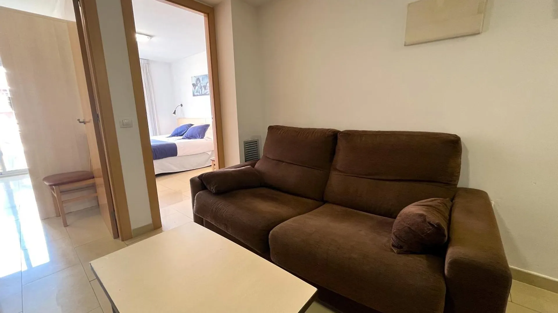 Neptuno Apartments Calella