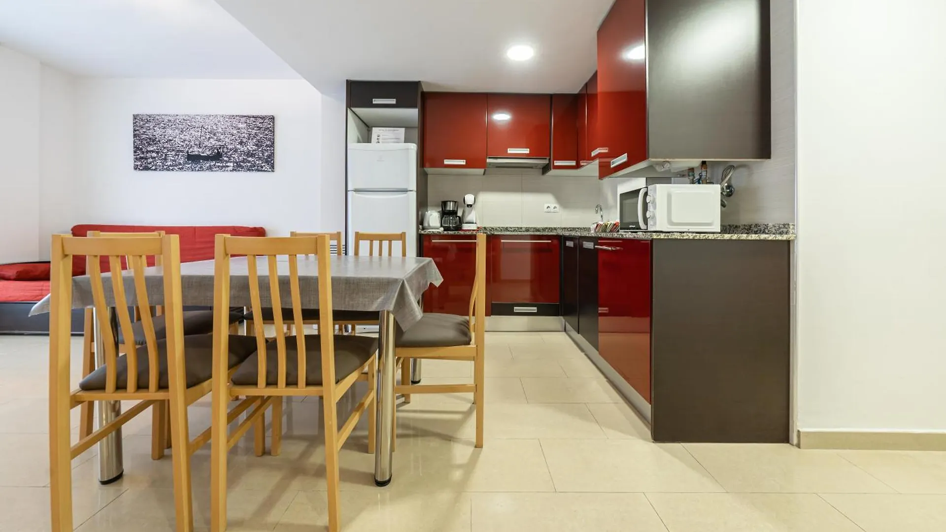 Neptuno Apartments Calella 0*,