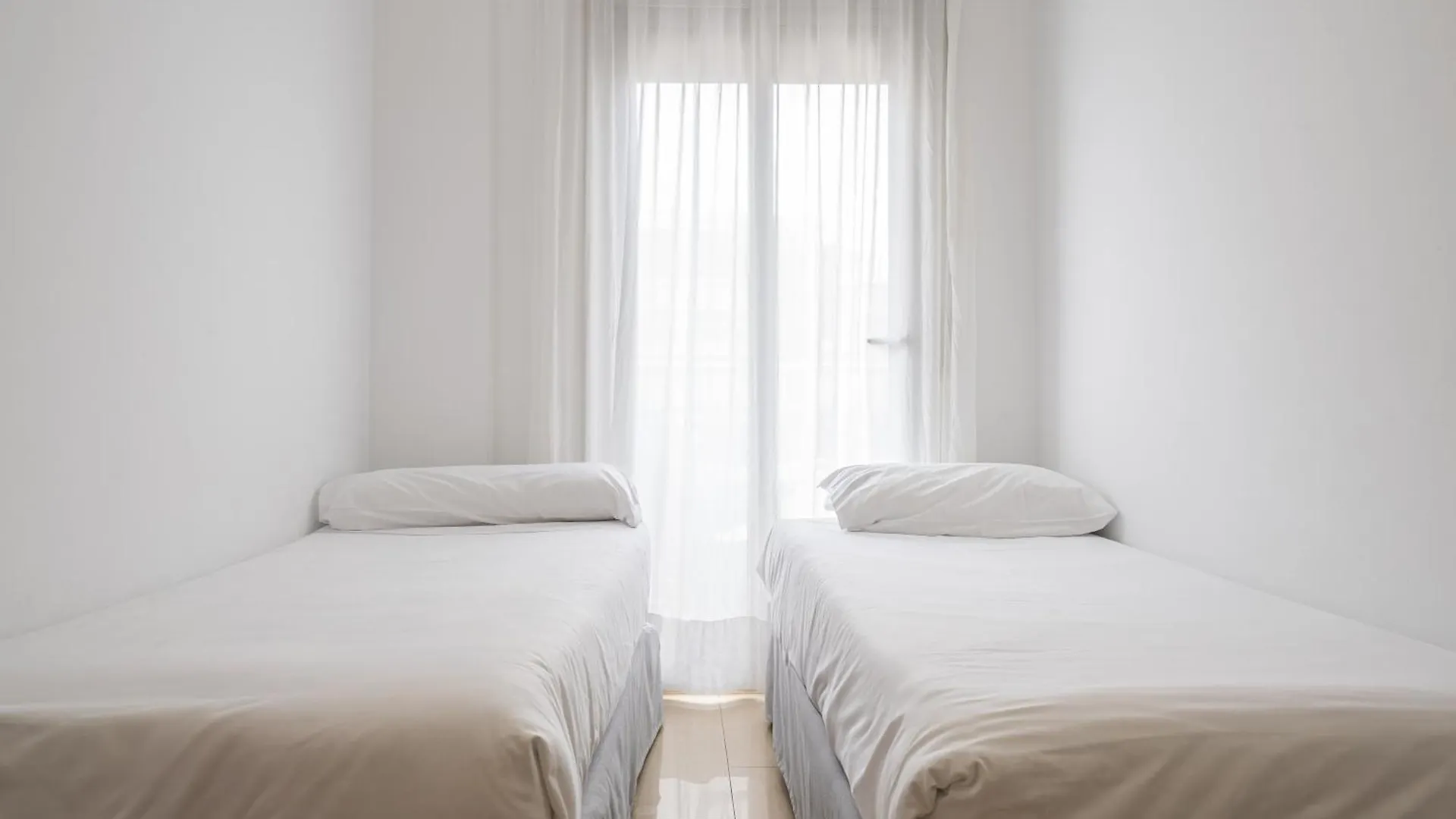 Neptuno Apartments Calella 0*,  Spain