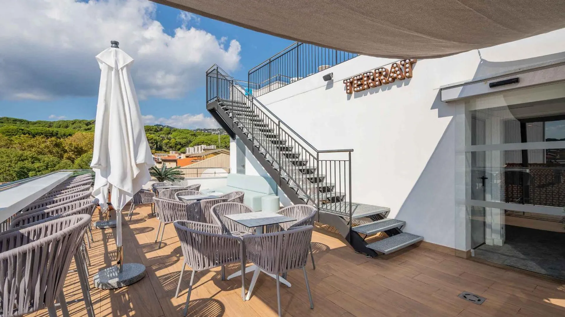 Neptuno Apartments Calella