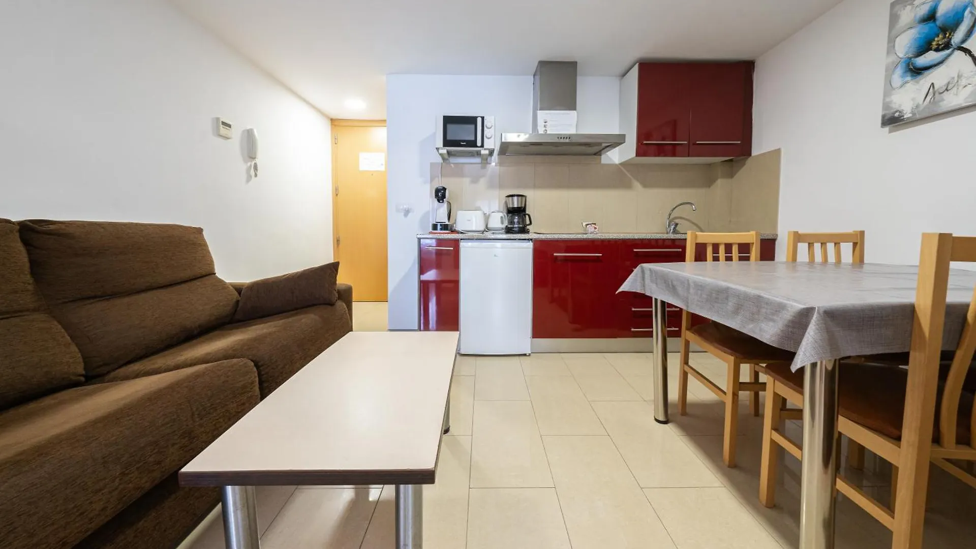 Neptuno Apartments Calella
