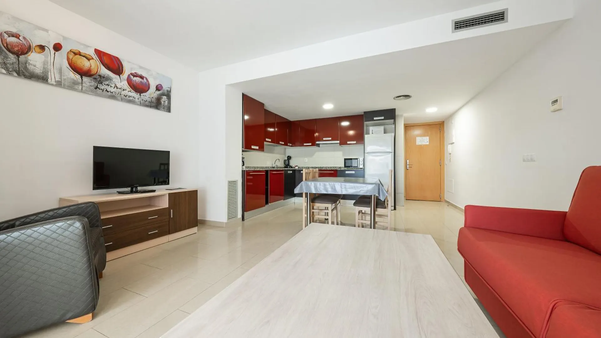 Neptuno Apartments Calella