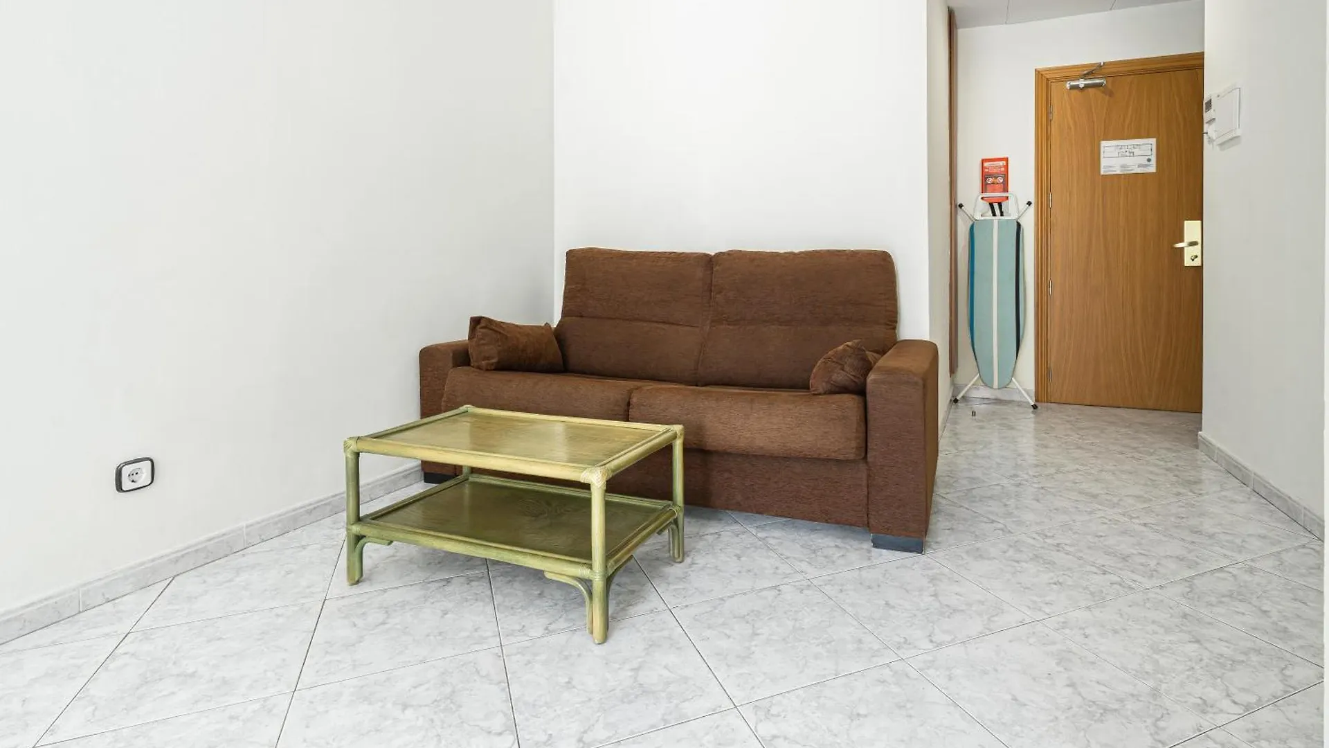 Neptuno Apartments Calella 0*,  Spain